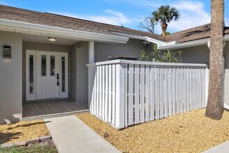 27630 Wisconsin St in Bonita Springs, FL - Building Photo - Building Photo