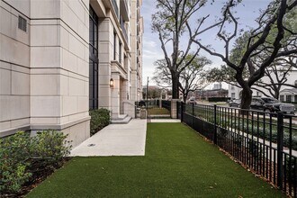 2511 Willowick Rd in Houston, TX - Building Photo - Building Photo