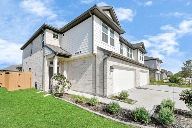 property at 21034 Shore Oak Dr