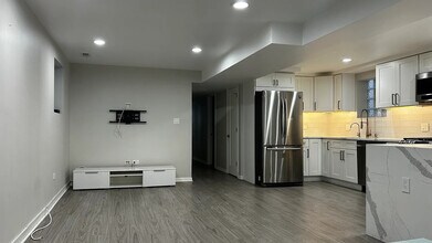 2629 W 35th St, Unit Basement in Chicago, IL - Foto de edificio - Building Photo