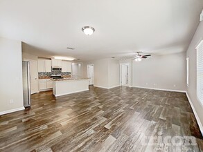 12282 Crossfield Dr in Jacksonville, FL - Foto de edificio - Building Photo