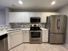 11146 Saintsbury Pl in Charlotte, NC - Building Photo - Building Photo