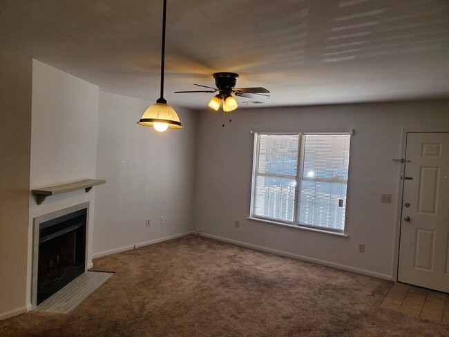 property at 139 Country Town Dr
