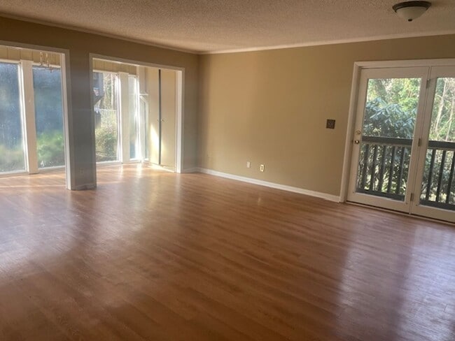 131 Cedar Cove Ln in Winston-Salem, NC - Building Photo - Building Photo