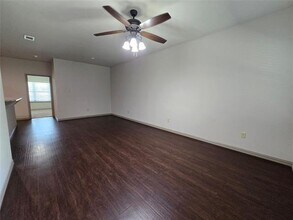 204 N Denton St in Weatherford, TX - Building Photo - Building Photo