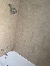 7544 S Sangamon St, Unit 2 in Chicago, IL - Foto de edificio - Building Photo