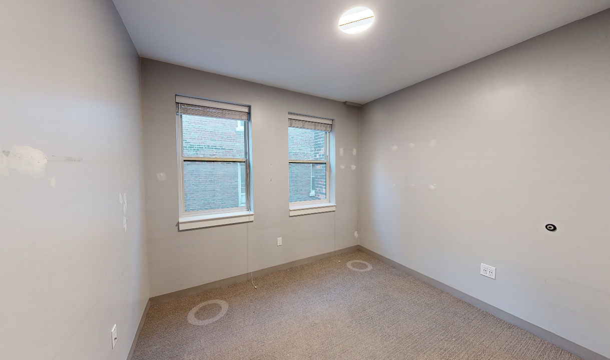 128 Hemenway St, Unit 24 in Boston, MA - Building Photo