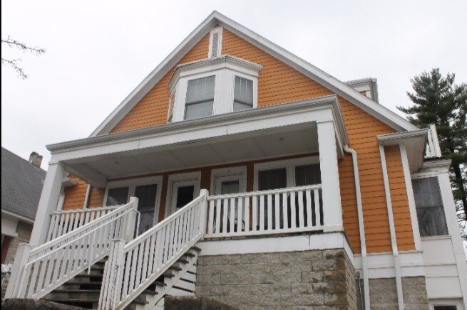 1117 N College Ave in Bloomington, IN - Building Photo