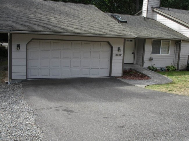 13607 86th Ave NW in Gig Harbor, WA - Building Photo - Building Photo