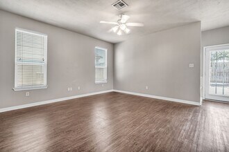 AUGUST 2026 MOVE IN! Great 4 Bedroom 4 Bathroom Home in College Station, TX - Building Photo - Building Photo