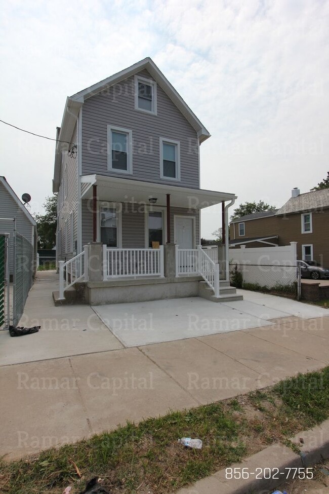 property at 1123 Cambridge St