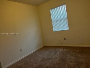 608 NE 33rd Terrace in Homestead, FL - Building Photo - Building Photo