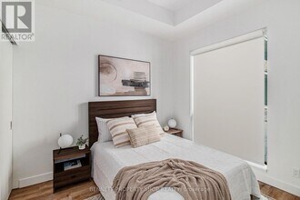 600 Mountaineer Private in Ottawa, ON - Building Photo - Building Photo
