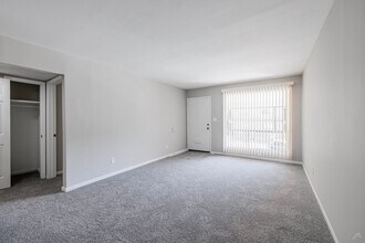 1676 Briarcliff Rd NE in Atlanta, GA - Foto de edificio - Building Photo