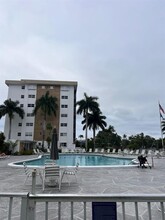 3020 NE 16th Ave, Unit 103 in Oakland Park, FL - Building Photo - Building Photo