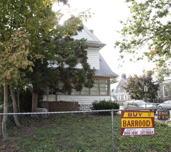 186 Livingston Ave in New Brunswick, NJ - Building Photo - Building Photo