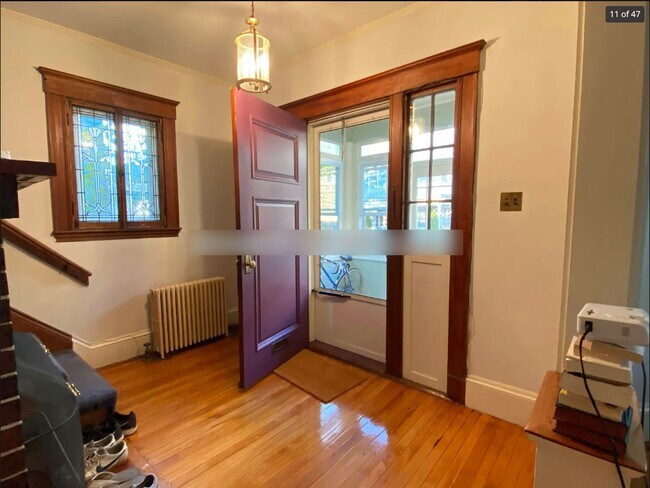 16 Chetwynd Rd, Unit NA in Somerville, MA - Building Photo - Building Photo
