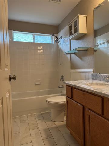 4442 Sharpsburg Dr in Grand Prairie, TX - Building Photo - Building Photo