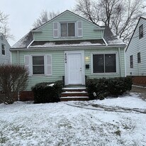 4304 E 164th St in Cleveland, OH - Building Photo