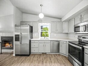 6849 41st Ave SE in Lacey, WA - Building Photo - Building Photo