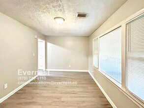 327 Addington St SW in Atlanta, GA - Building Photo - Building Photo