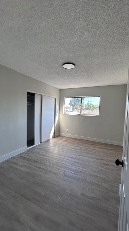 648 W 92nd St in Los Angeles, CA - Building Photo - Building Photo