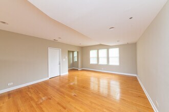 1507 W Albion Ave in Chicago, IL - Building Photo - Building Photo
