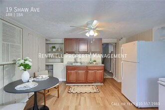 19 Shaw Ave in Mckees Rocks, PA - Building Photo - Building Photo