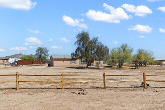 37408 N 20th St in Phoenix, AZ - Building Photo - Building Photo