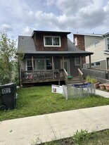 12224-12260 60 St NW in Edmonton, AB - Building Photo