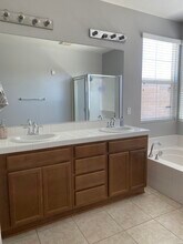 1258 Wellington Dr in Palmdale, CA - Building Photo - Building Photo
