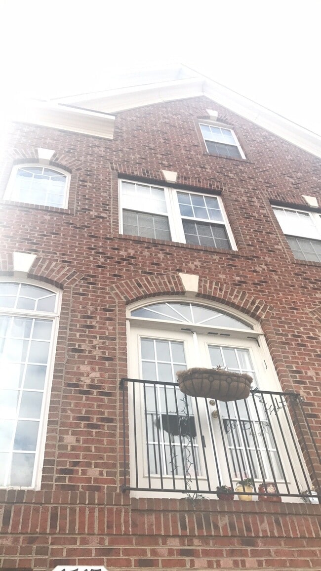 property at 1513 Artillery Terrace NE
