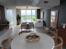 5900 Collins Ave in Miami Beach, FL - Building Photo