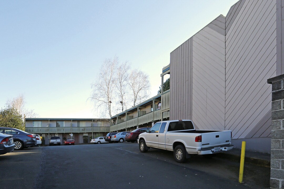 39th Place Townhomes in Portland, OR - Building Photo