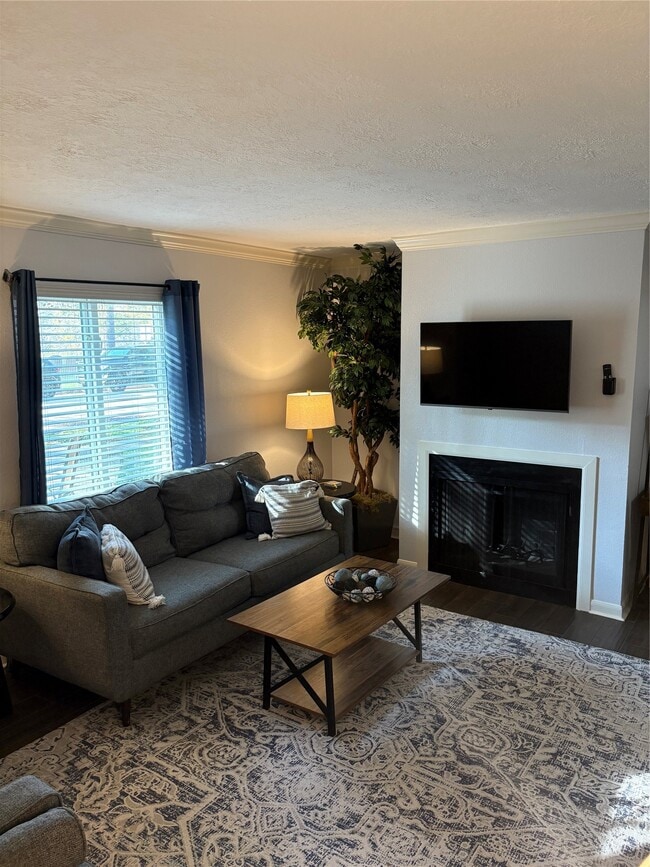 property at 732 Memorial Mews St