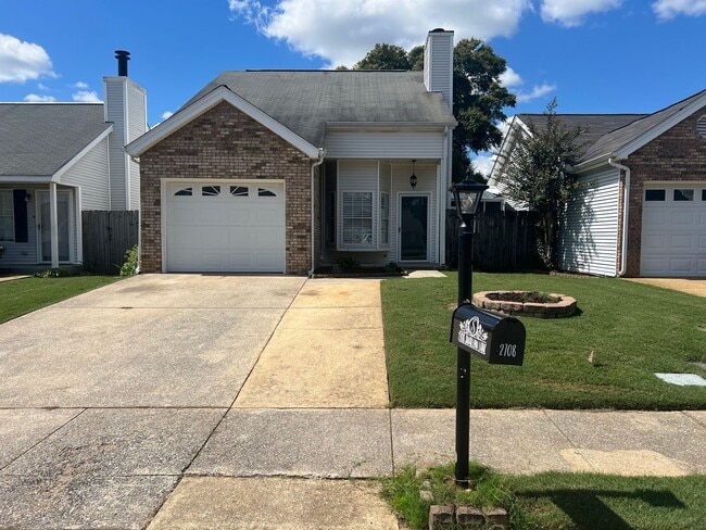 property at 2708 Swallow Ln