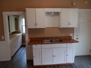 94 Glen St in New Britain, CT - Building Photo - Building Photo