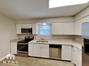 5158 Sand Ridge Ct in Jacksonville, FL - Building Photo - Building Photo
