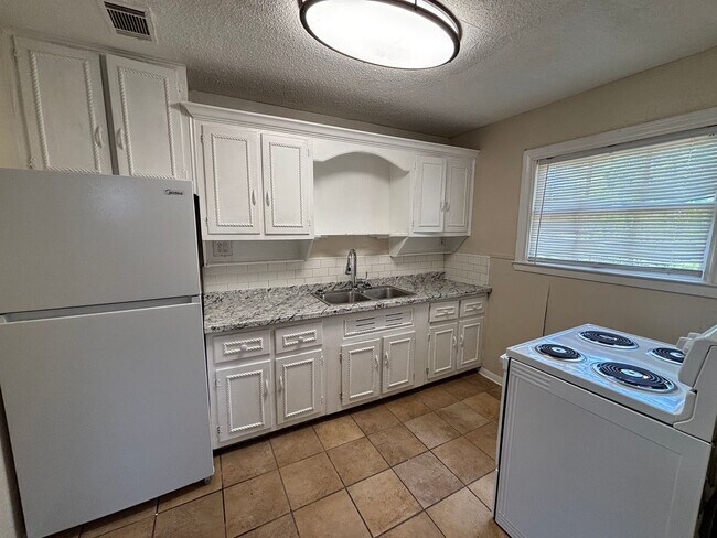 45 17th Ave N in Texas City, TX - Building Photo - Building Photo