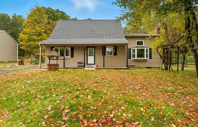 property at 75 Stag Head Dr