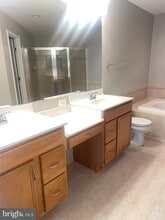 1811b Wheyfield Dr in Frederick, MD - Building Photo - Building Photo