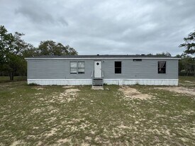2371 Appaloosa Rd in Lake Wales, FL - Building Photo