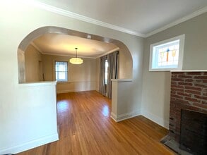 7569 Dale Ave in Richmond Heights, MO - Building Photo - Building Photo