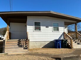 1908 S Watkins St in Chattanooga, TN - Building Photo