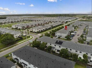 388 NW 12th Pl in Florida City, FL - Building Photo - Building Photo