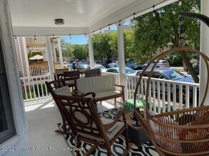 73 Cookman Ave in Ocean Grove, NJ - Building Photo - Building Photo