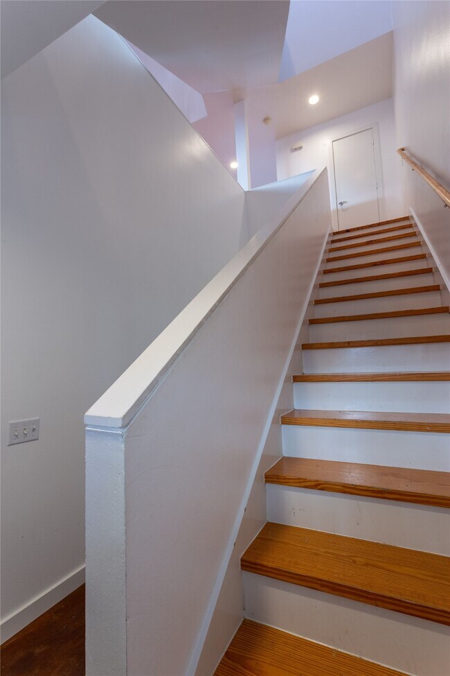 property at 1424 Bailey St