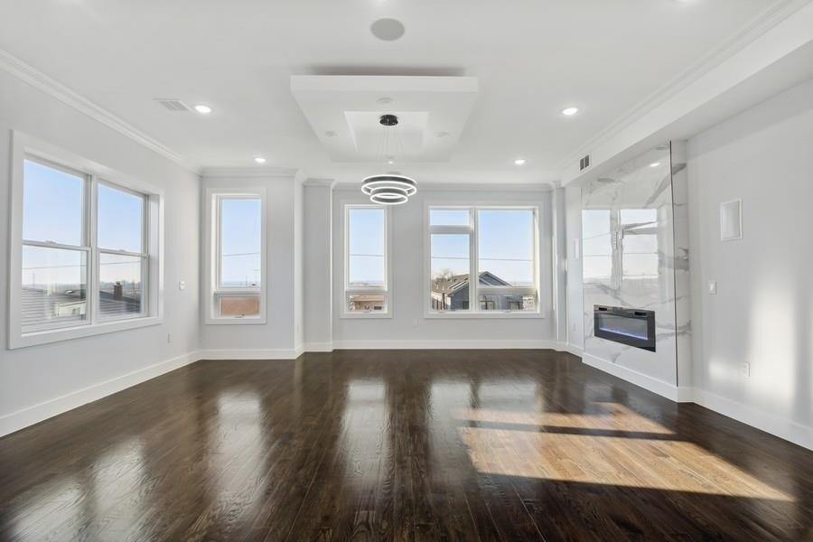 122 Terrace Ave in Jersey City, NJ - Building Photo