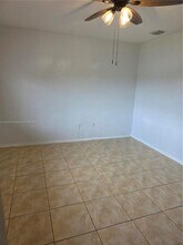 16600 SW 45th St in Miami, FL - Building Photo - Building Photo