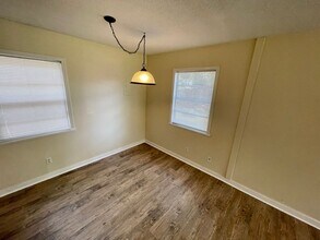 4750 Halls Mill Rd in Mobile, AL - Building Photo - Building Photo